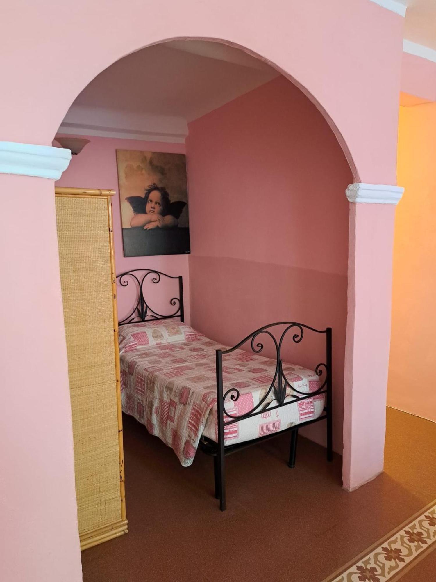 Luisa Rooms - Apartment In The Heart Of Вернаца Екстериор снимка